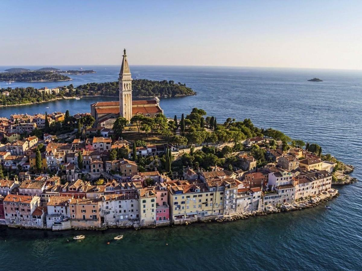 Apartman Leanton Pola Esterno foto