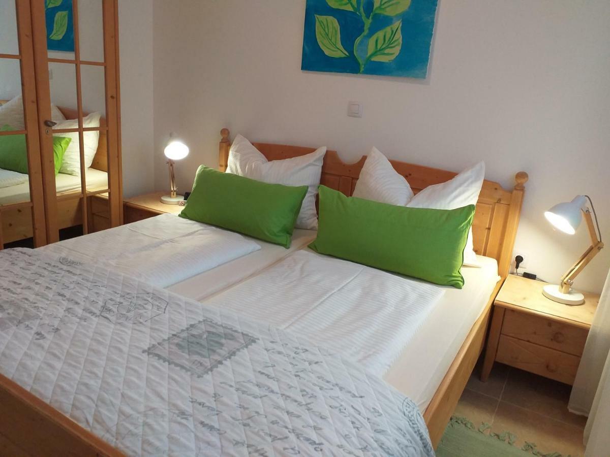 Apartman Leanton Pola Esterno foto